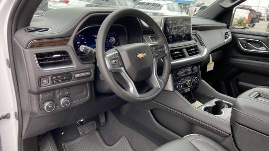 new 2024 chevrolet tahoe premier rwd
