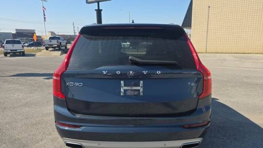 2021 volvo xc90 t6 momentum 6-passenger