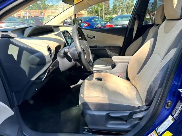 2016 toyota prius two