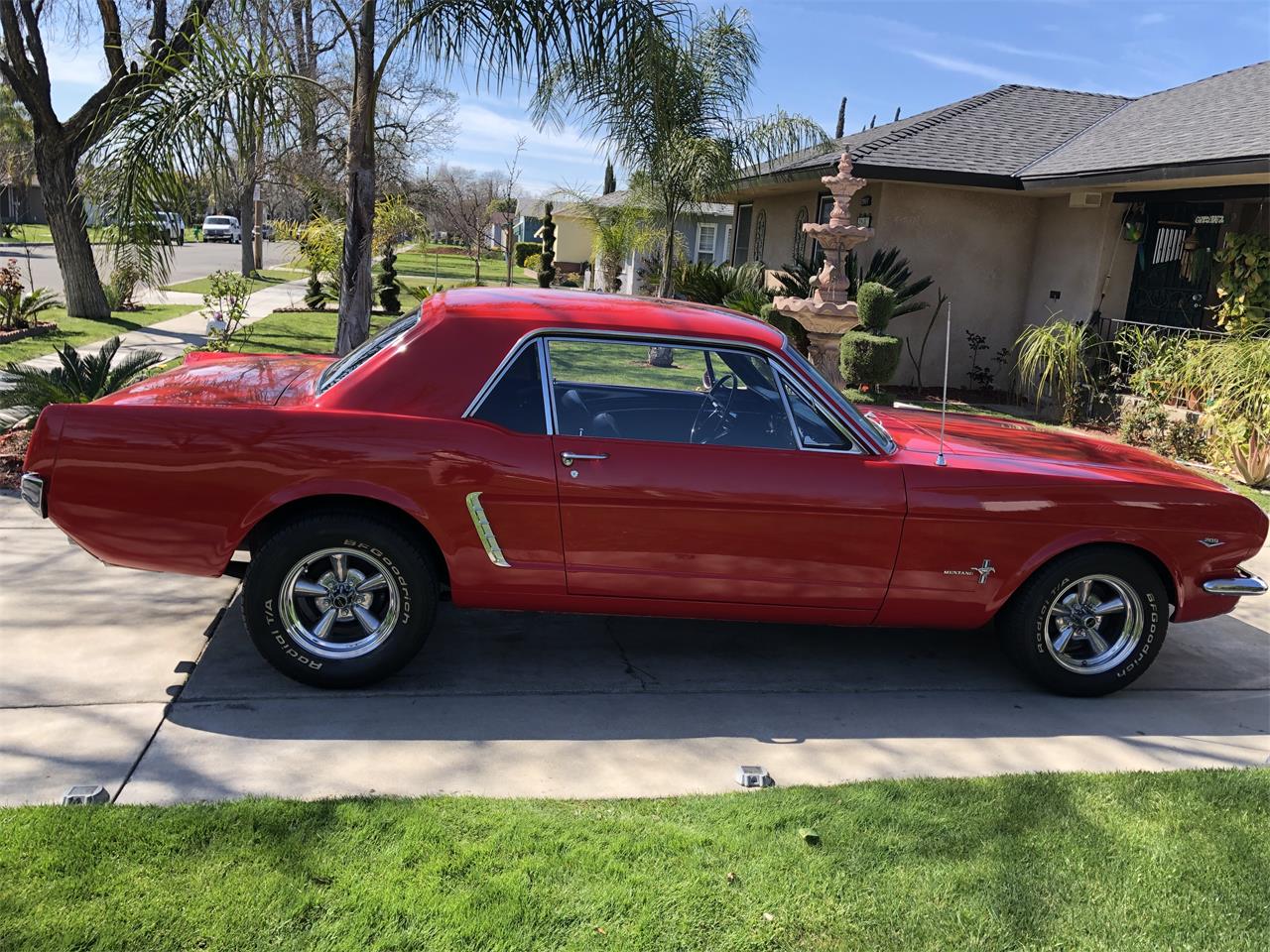 1965 ford mustang