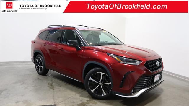2021 toyota highlander xse