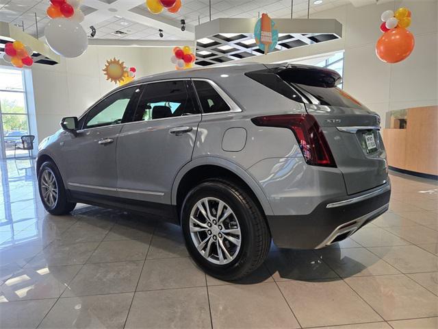 2023 cadillac xt5 premium luxury