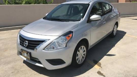 2016 nissan versa