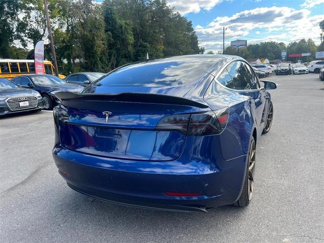 2019 tesla model 3 long range/performance