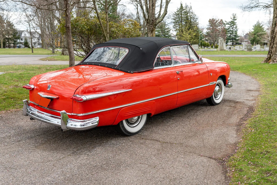 ford custom deluxe