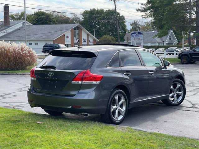 2010 toyota venza