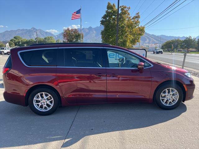 2022 chrysler pacifica touring l