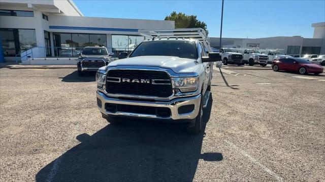 2022 ram 2500 tradesman crew cab 4x4 8' box