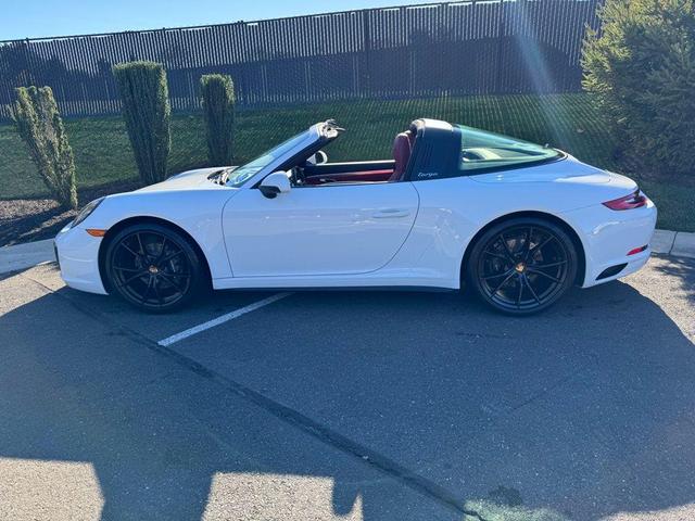 2019 porsche 911 targa 4