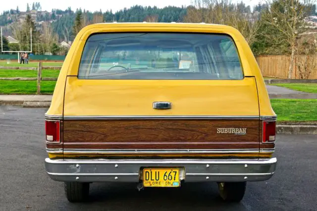 1973 chevrolet suburban k20 cheyenne super 4x4 super-wagon 4-dr 67,000 miles
