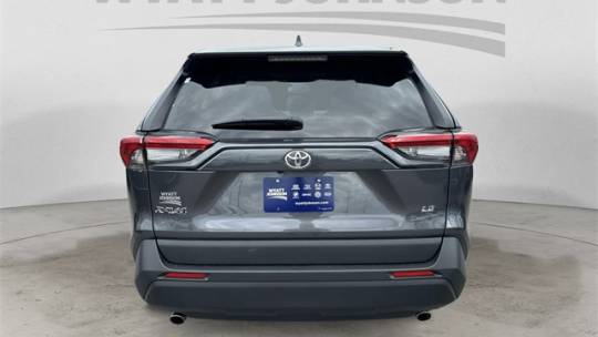 2023 toyota rav4 le