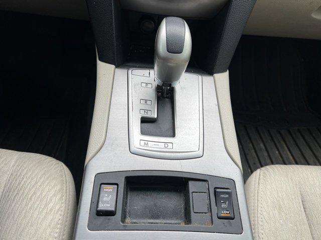 2010 subaru outback 2.5 i premium