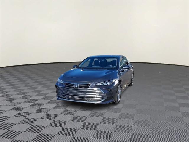 2022 toyota avalon xle