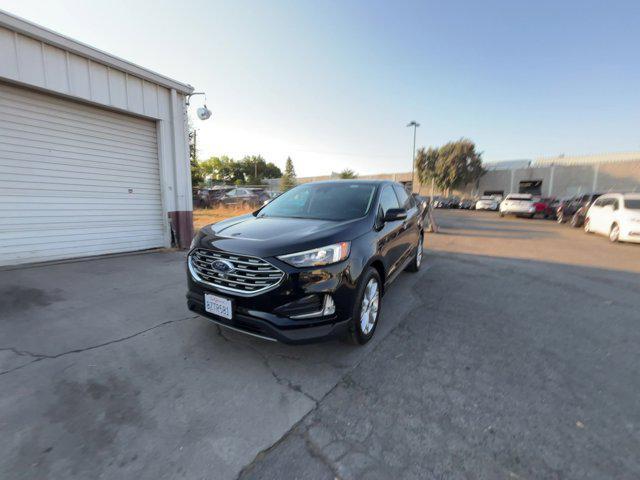 2022 ford edge titanium