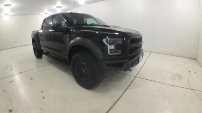 2018 ford f-150 raptor 4x4 raptor 4dr supercrew 5.5 ft. sb for sale in wichita, kansas