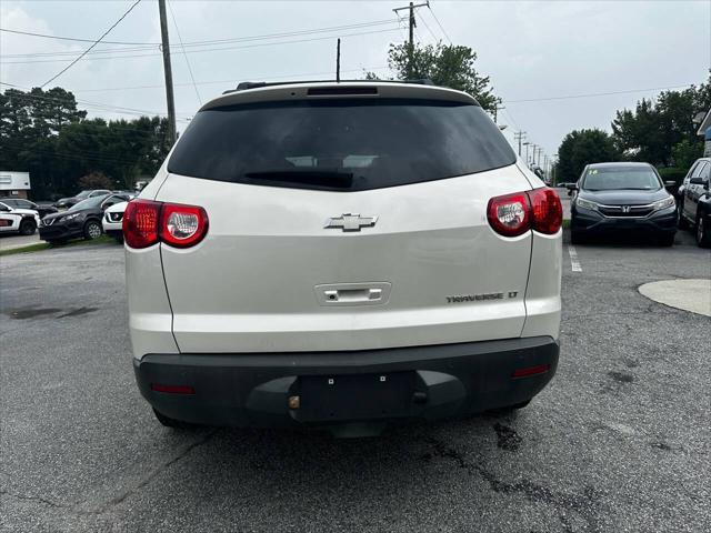 2012 chevrolet traverse lt
