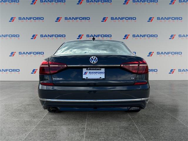 2017 volkswagen passat 1.8t r-line w/comfort