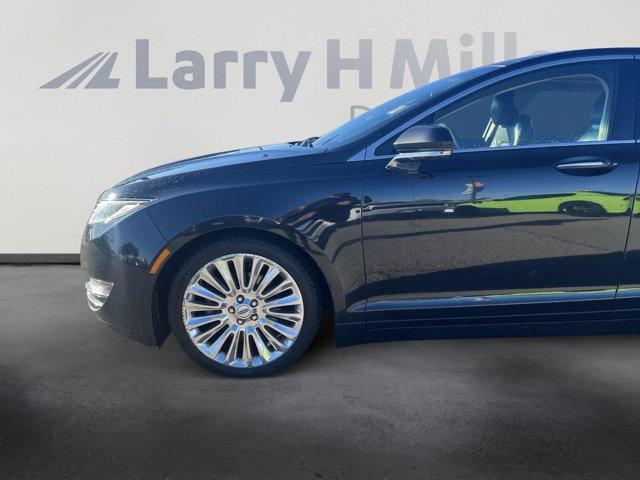 2014 lincoln mkz base