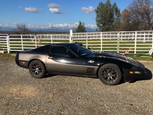 93 chevy corvette 40th anniversary edition