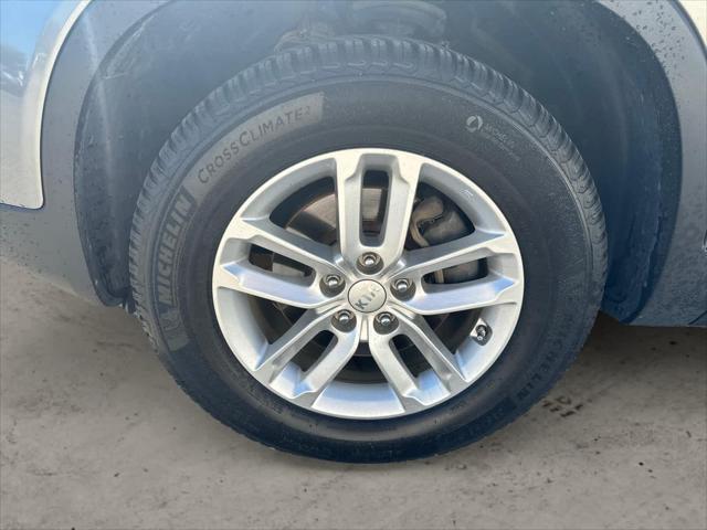 2014 kia sorento lx