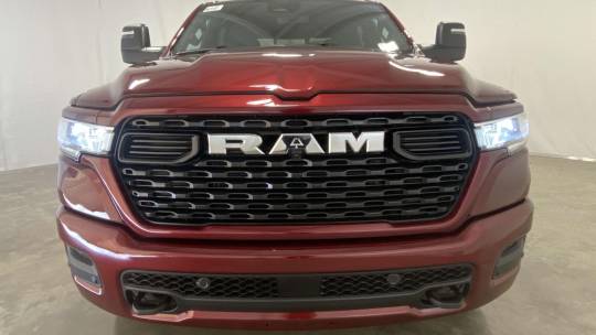 new 2025 ram 1500 big horn crew cab 5'7" box 4wd