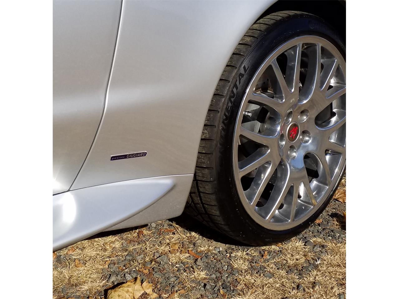 2005 maserati spyder