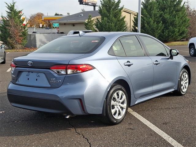 2024 toyota corolla hybrid le