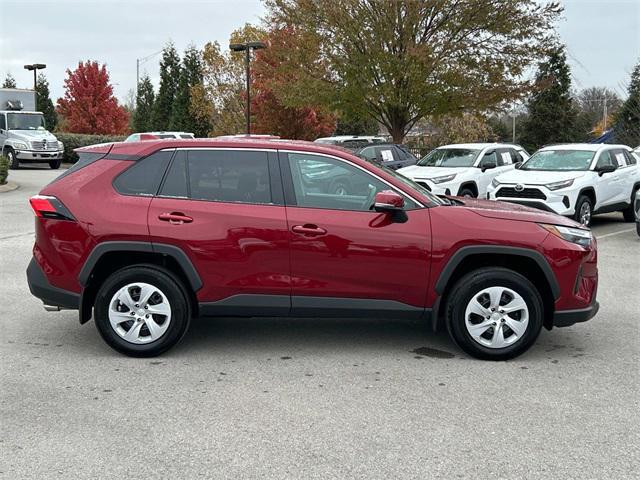 2024 toyota rav4 le
