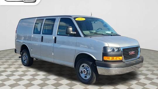 2017 GMC Savana