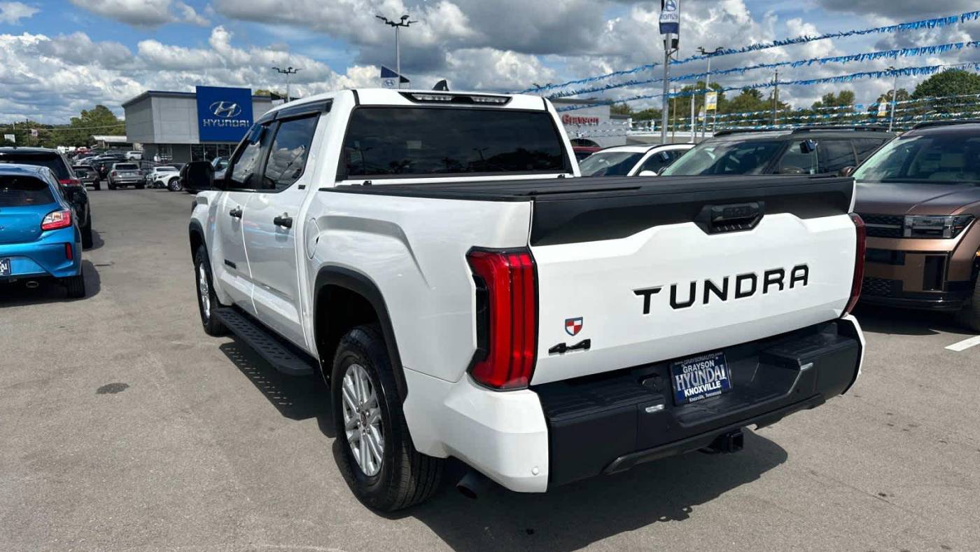 2024 toyota tundra sr5