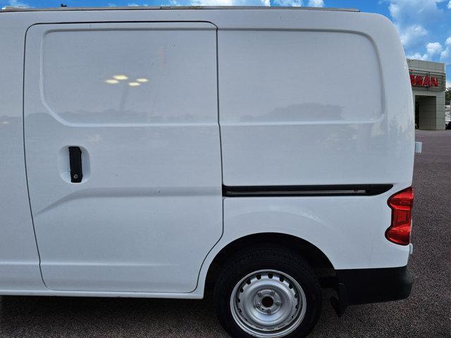 2021 nissan nv200 s
