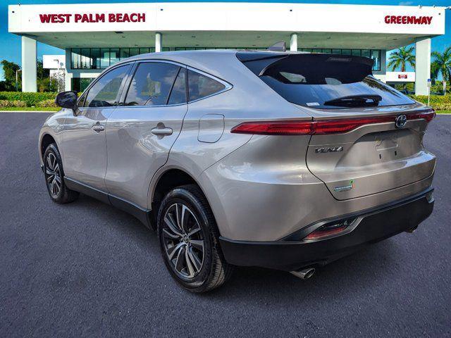 2023 toyota venza le