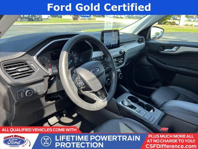 2022 ford escape sel