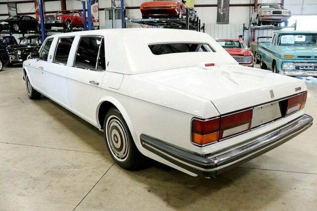 1982 rolls-royce silver spur limo 106199 miles white limousine 6.7l v8 automati
