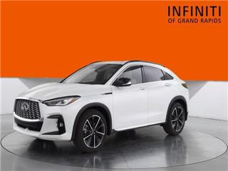 2025 Infiniti QX55 essential