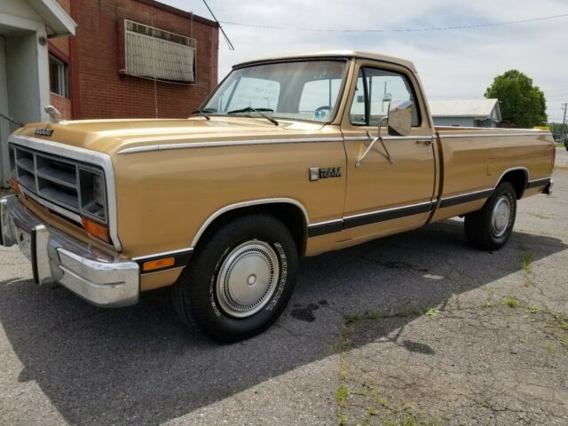 1986 dodge ram d250 19000 original from new miles rust free!!!! 2wd