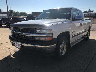 2000 chevrolet silverado 1500 ls 3dr ls 4wd extended cab sb for sale in bucyrus, north dakota