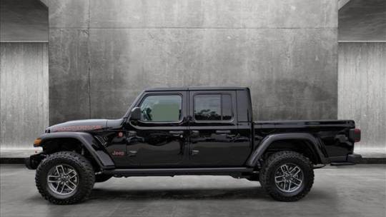 2024 Jeep Gladiator