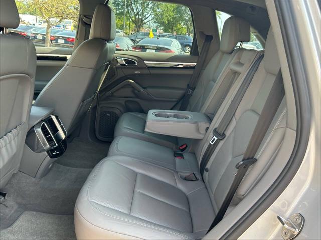 2013 porsche cayenne s