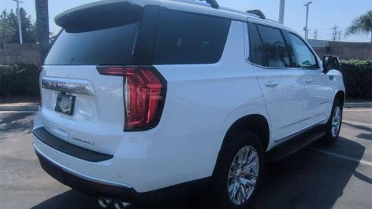 2024 GMC Yukon