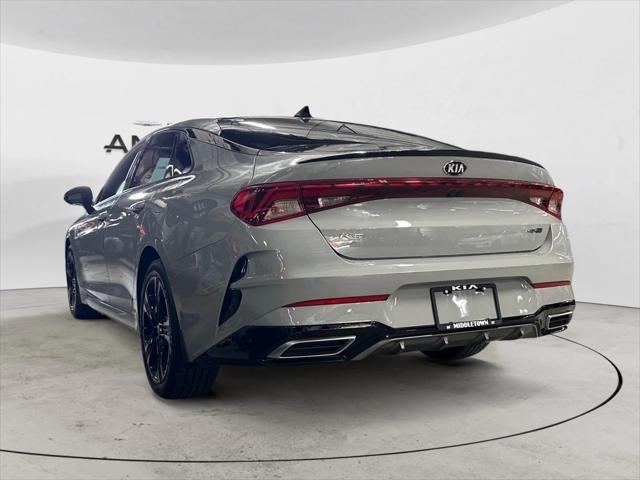 2021 kia k5 gt-line