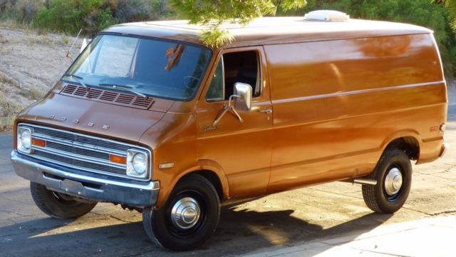 b100 b200 b300 tradesman vegas van rust free survivor lots of pics n video