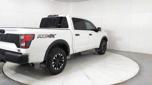 2021 nissan titan pro-4x