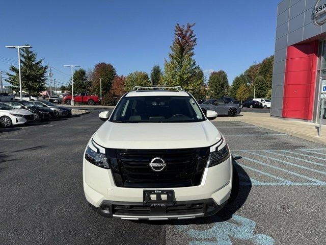 2023 nissan pathfinder sl