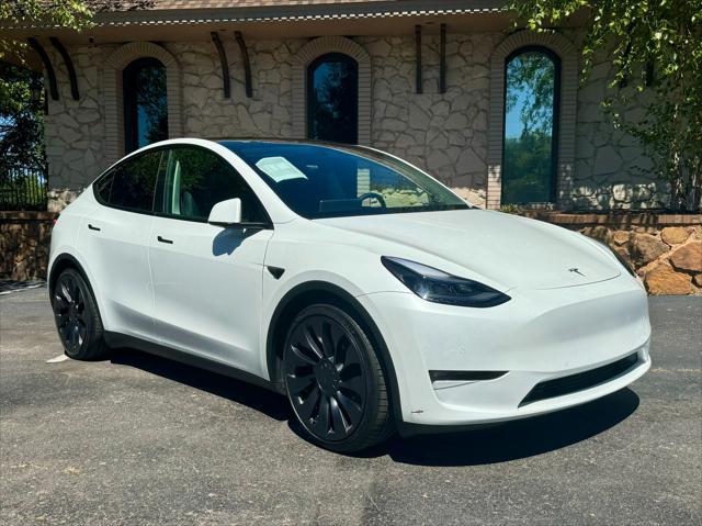 2022 tesla model y performance dual motor all-wheel drive
