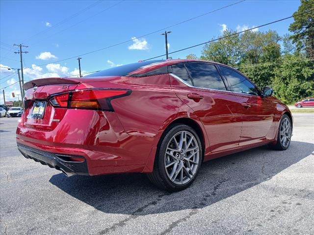2024 nissan altima 2.0 sr