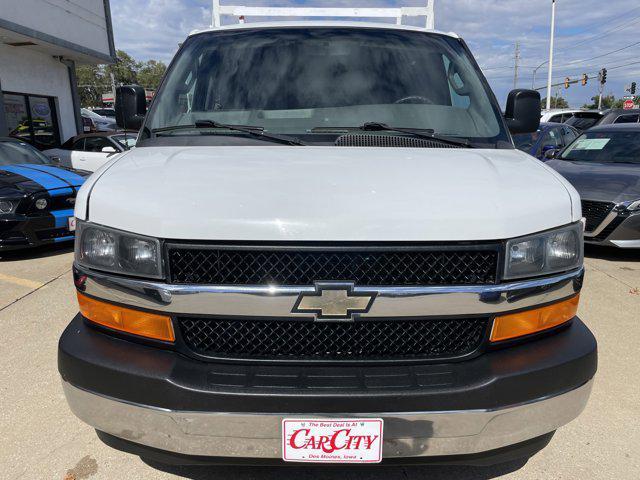 2017 chevrolet express 3500 work van