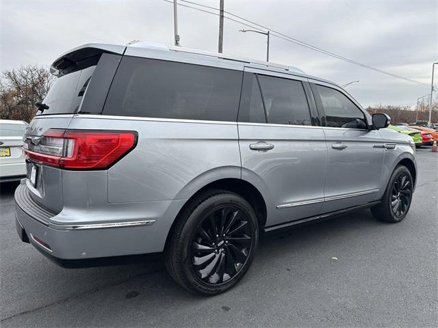 2021 lincoln navigator black label