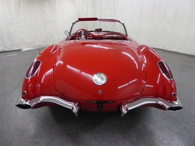 1960 chevrolet corvette base