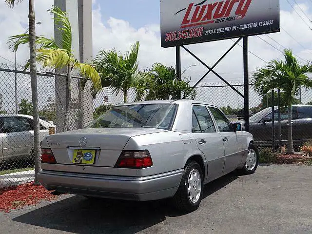 1994 mercedes e320 * no reserve * low 87,000 miles w124 excellent condition wow